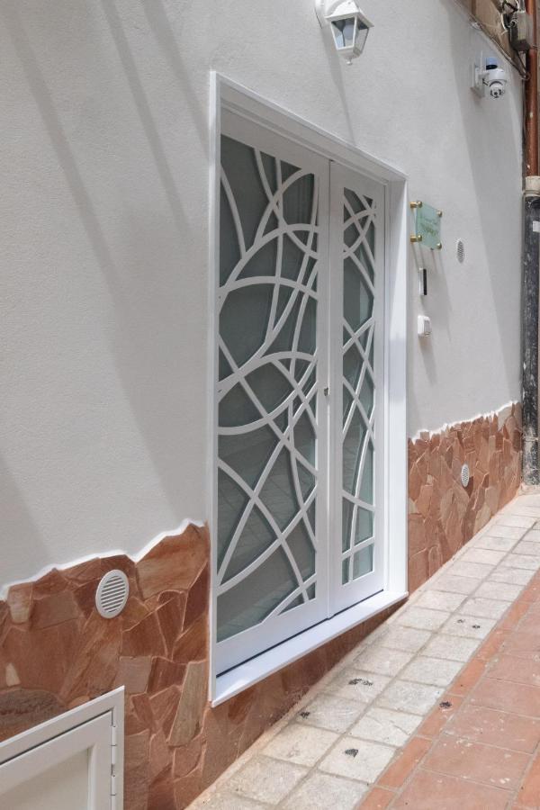 Апартаменты La Casa Nel Vicolo 2 Джардини-Наксос Экстерьер фото